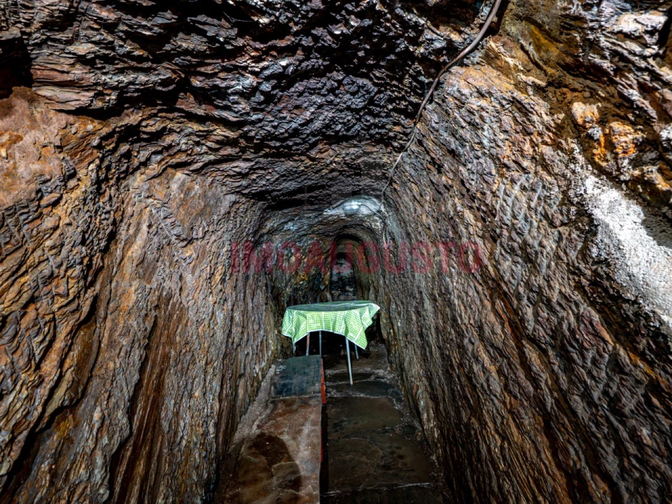 Moradia T5 para Venda em Sazes da Beira Foto 28