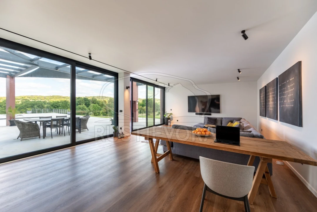 Quinta T6 para Venda em Nossa Senhora da Vila, Nossa Senhora do Bispo e Silveiras Foto 13