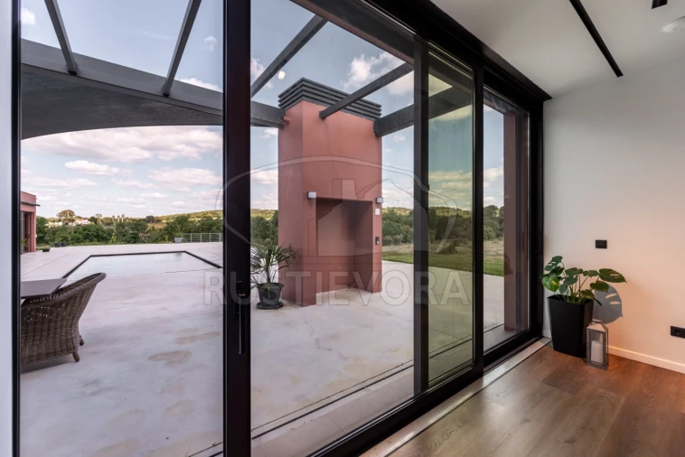 Quinta T6 para Venda em Nossa Senhora da Vila, Nossa Senhora do Bispo e Silveiras Foto 16