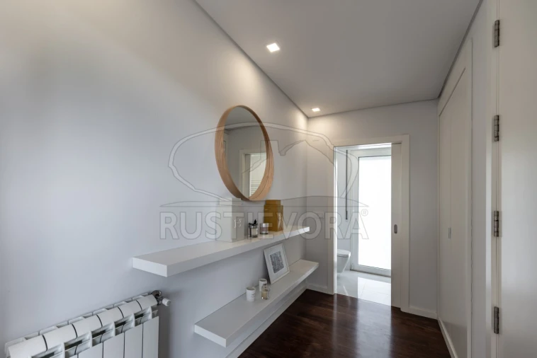 Quinta T6 para Venda em Nossa Senhora da Vila, Nossa Senhora do Bispo e Silveiras Foto 78