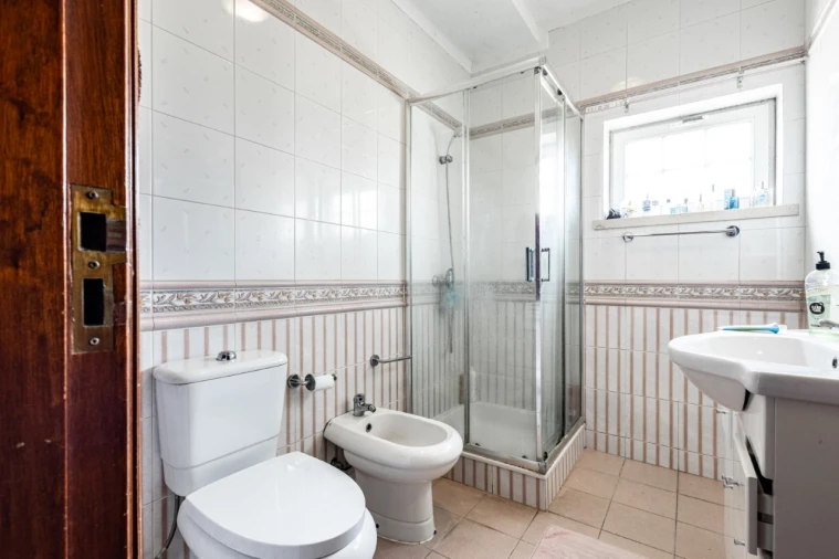 Moradia T4 para Venda em Quiaios Foto 10