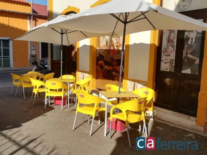 Prédio para Venda em Alcanhões Foto 3