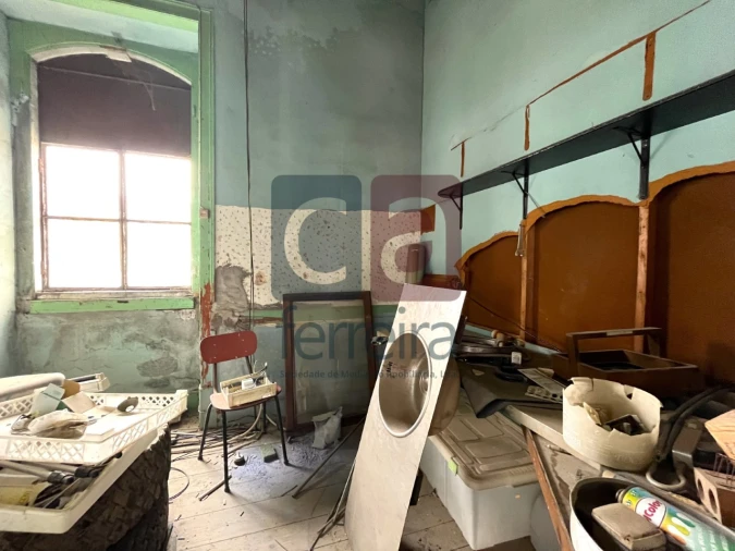 Prédio para Venda em Alcanhões Foto 27