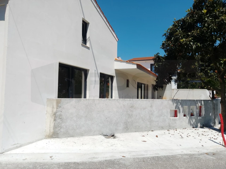 Moradia T3 para Venda em Águeda e Borralha Foto 3