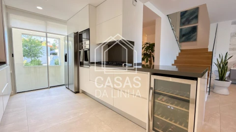 Moradia T4 para Arrendamento em Cascais e Estoril