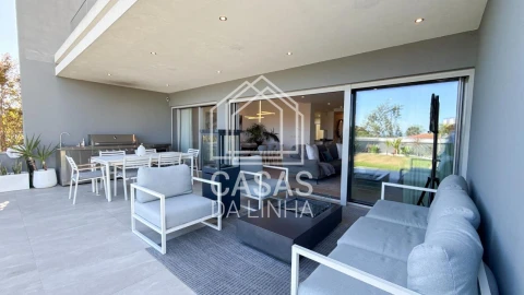 Moradia T4 para Arrendamento em Cascais e Estoril
