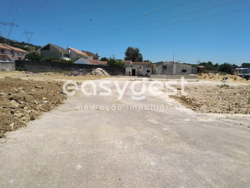 Armazém para Venda em Vila Franca de Xira Foto 3