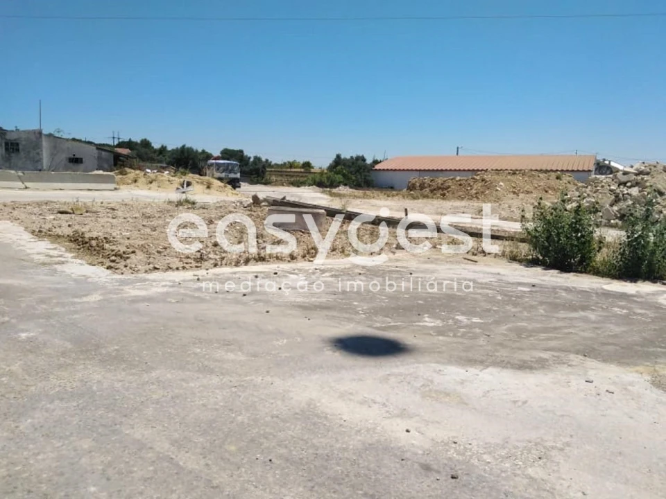 Armazém para Venda em Vila Franca de Xira Foto 1