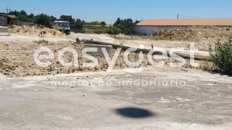 Armazém para Venda em Vila Franca de Xira