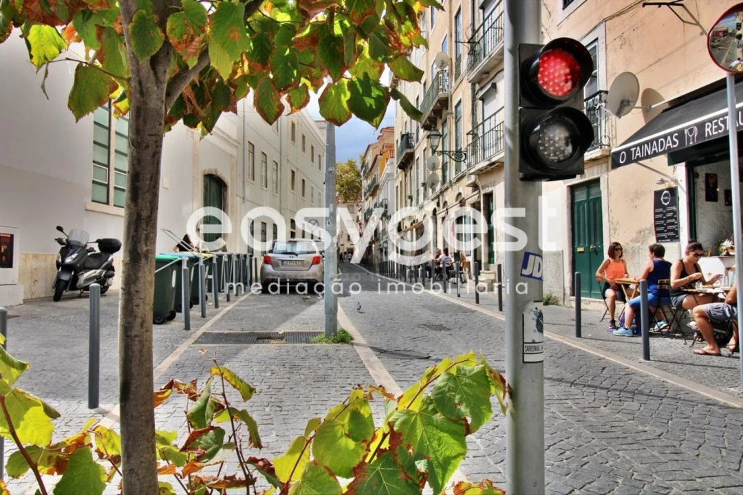 Prédio para Venda em Santa Maria Maior Foto 24