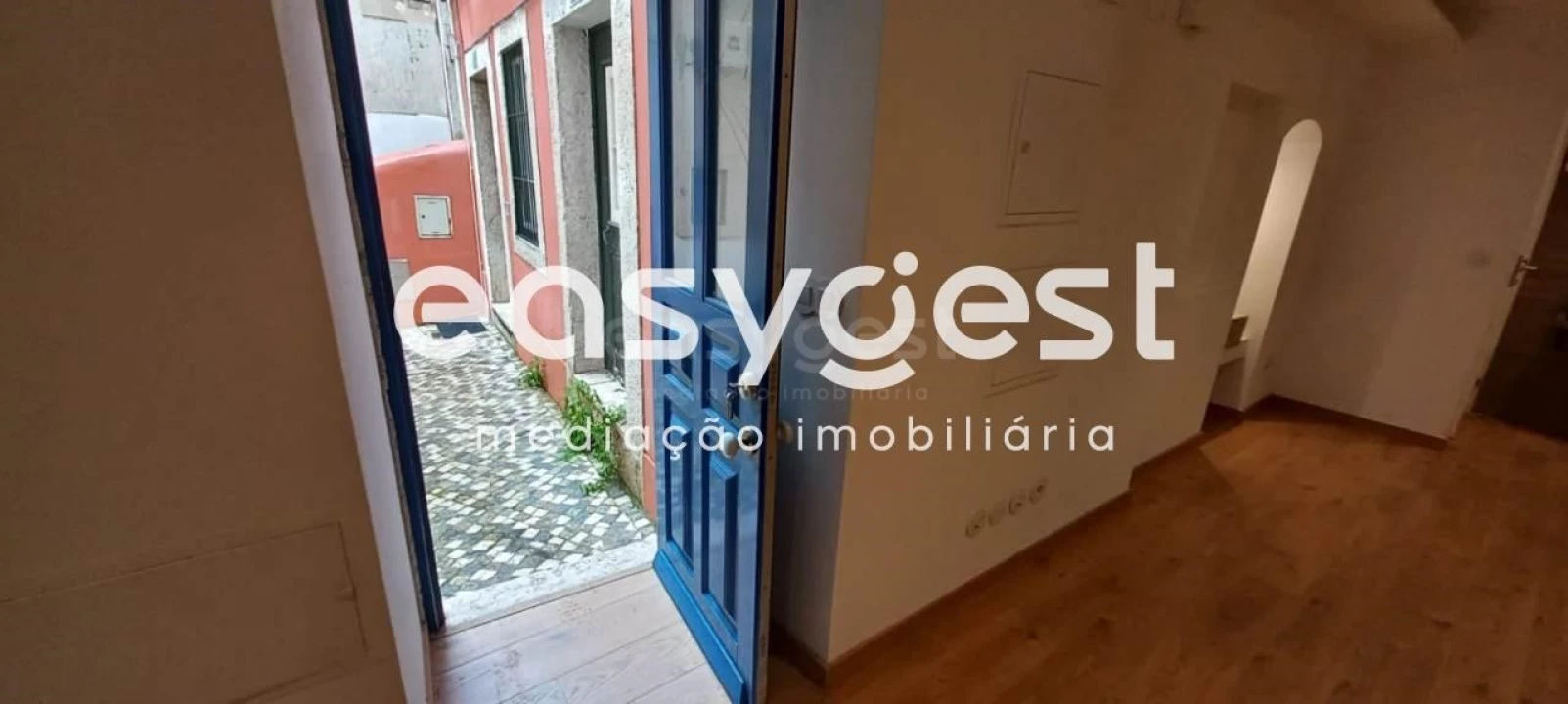 Prédio para Venda em Santa Maria Maior Foto 26