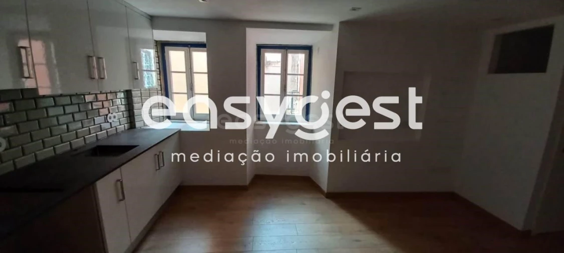 Prédio para Venda em Santa Maria Maior Foto 33