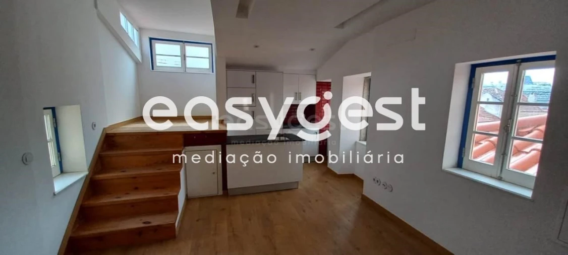 Prédio para Venda em Santa Maria Maior Foto 35