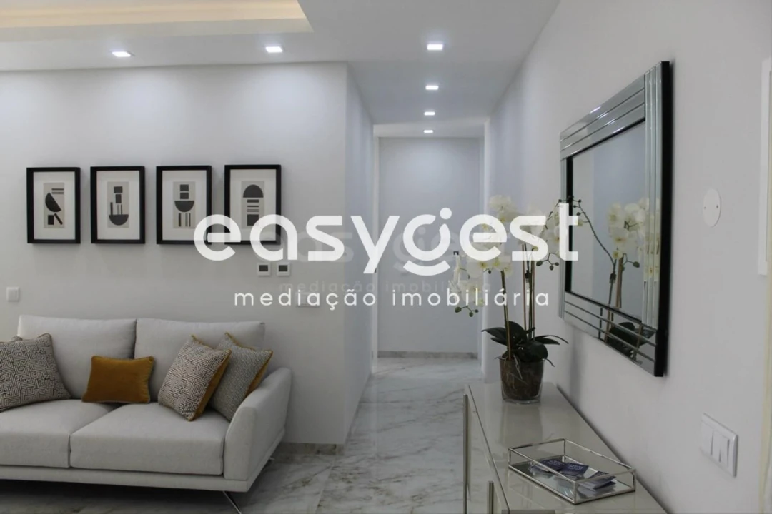 Apartamento T2 para Venda em Lagos (São Sebastião e Santa Maria) Foto 12
