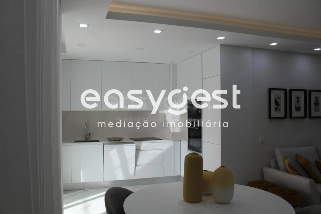 Apartamento T2 para Venda em Lagos (São Sebastião e Santa Maria) Foto 13