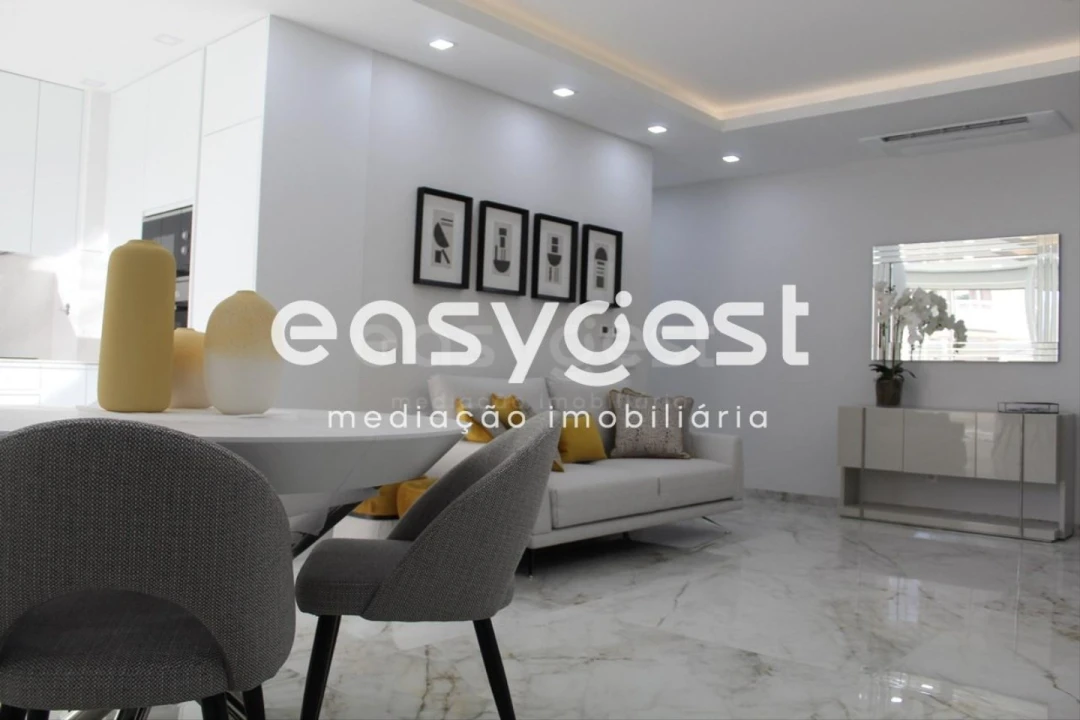 Apartamento T2 para Venda em Lagos (São Sebastião e Santa Maria) Foto 15