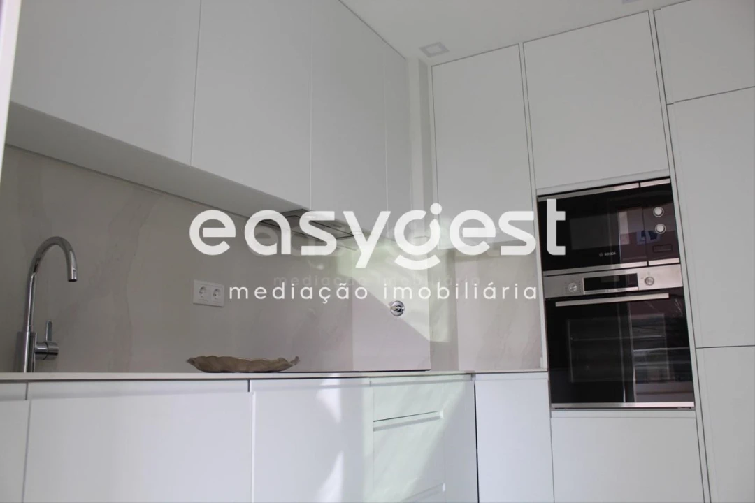Apartamento T2 para Venda em Lagos (São Sebastião e Santa Maria) Foto 18
