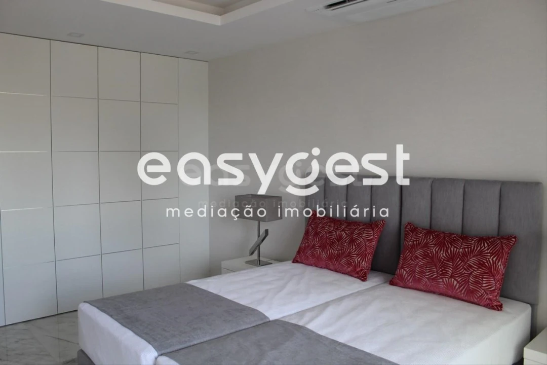 Apartamento T2 para Venda em Lagos (São Sebastião e Santa Maria) Foto 25