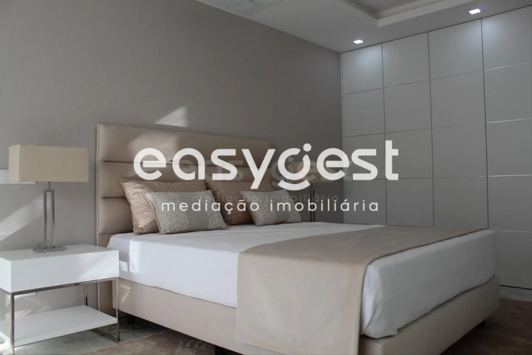 Apartamento T2 para Venda em Lagos (São Sebastião e Santa Maria) Foto 29