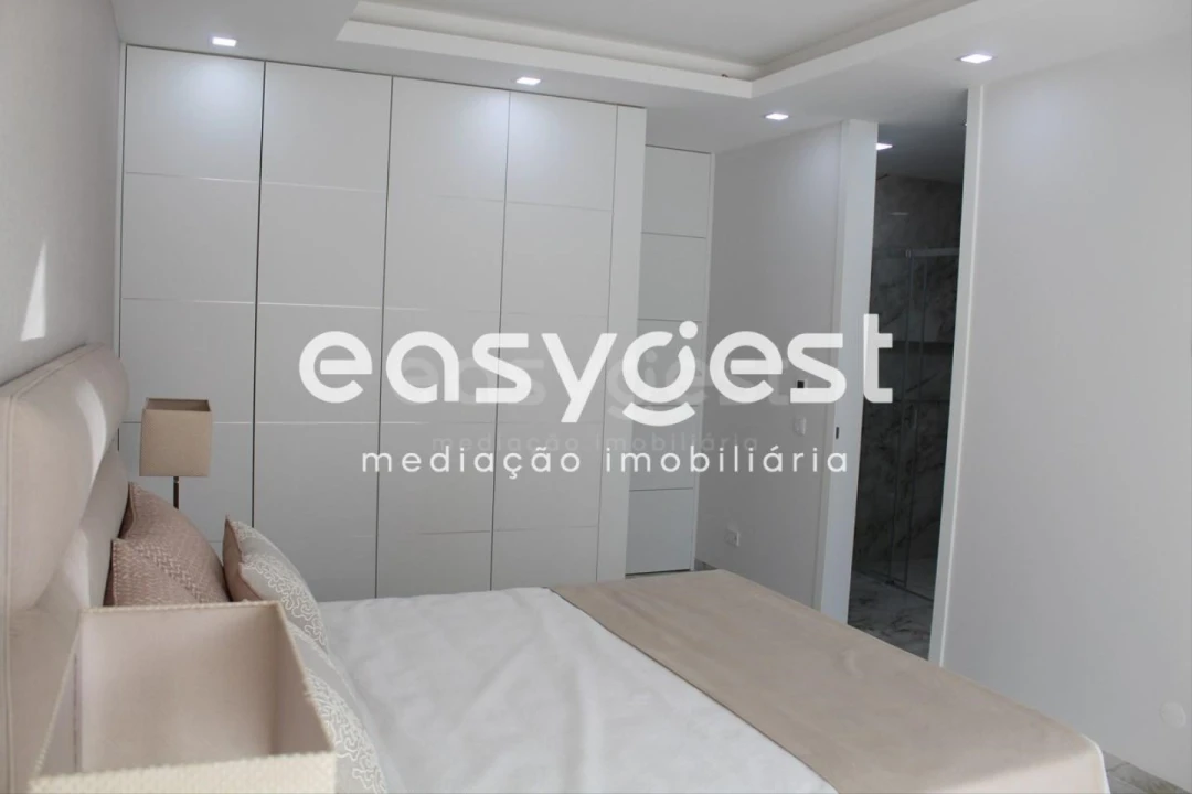 Apartamento T2 para Venda em Lagos (São Sebastião e Santa Maria) Foto 30