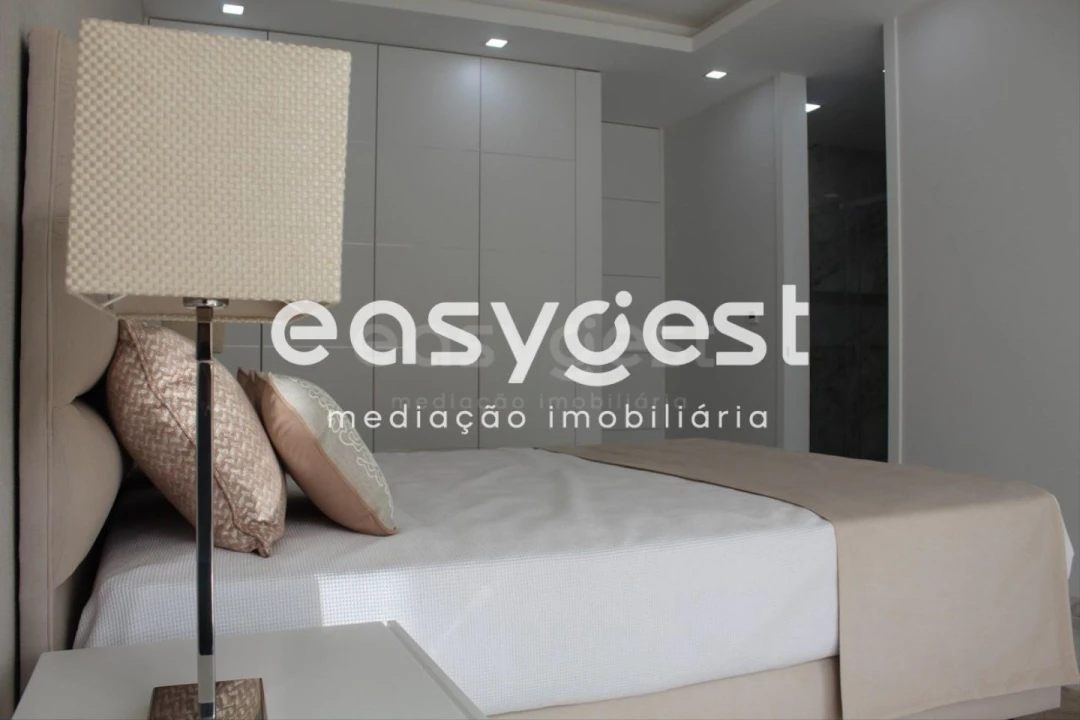 Apartamento T2 para Venda em Lagos (São Sebastião e Santa Maria) Foto 31