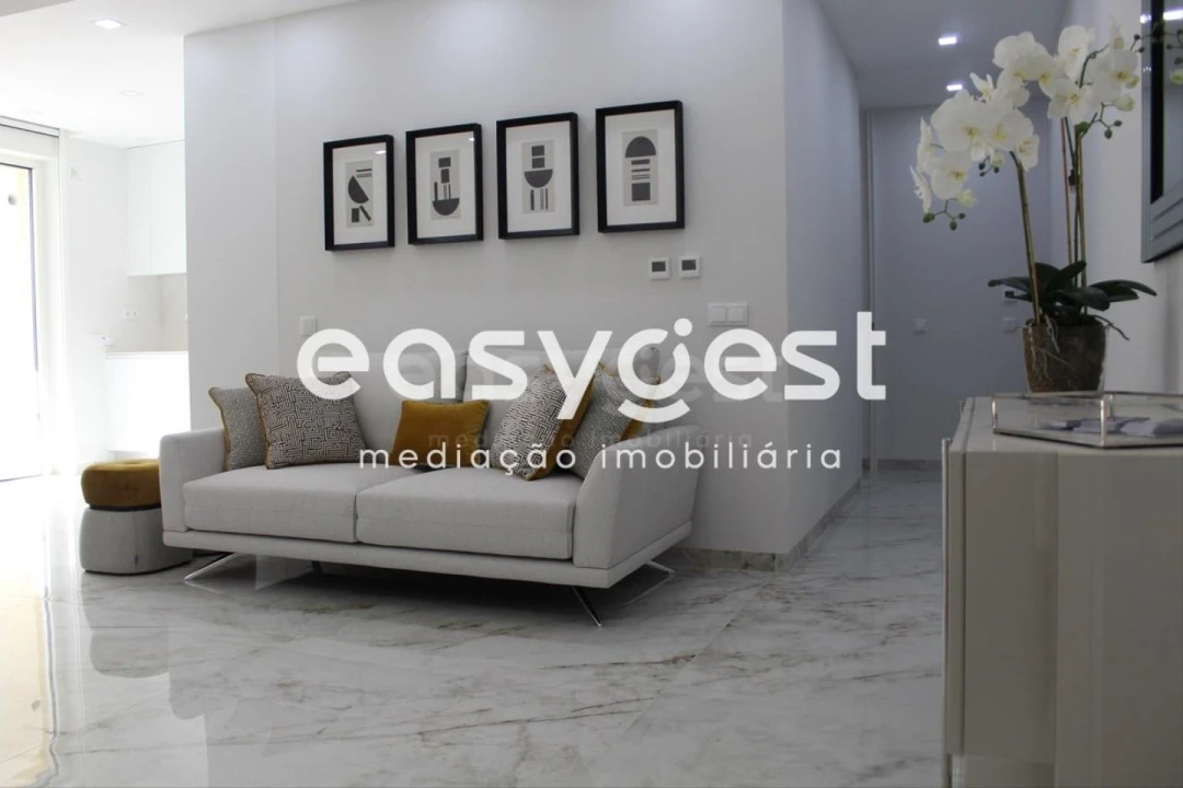 Apartamento T2 para Venda em Lagos (São Sebastião e Santa Maria) Foto 34