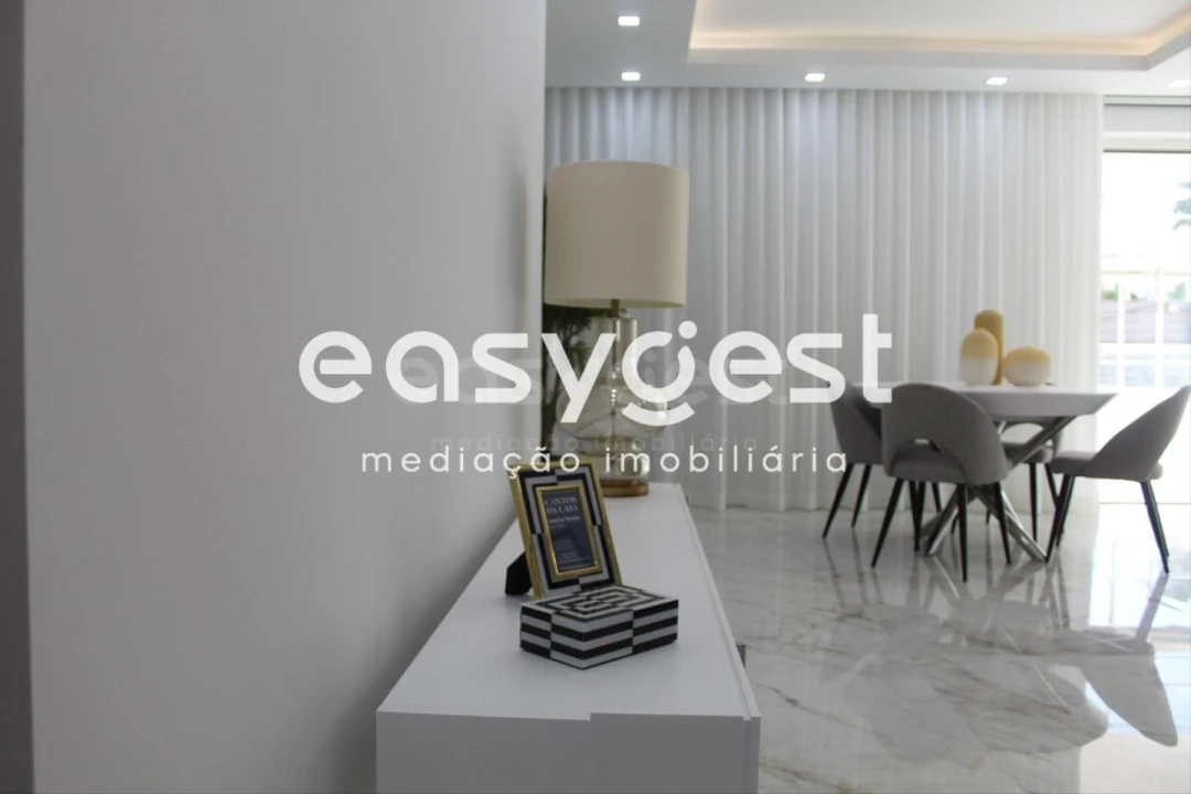 Apartamento T2 para Venda em Lagos (São Sebastião e Santa Maria) Foto 36