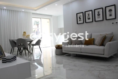 Apartamento T2 para Venda em Lagos (São Sebastião e Santa Maria)