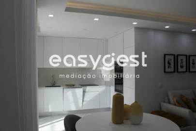 Apartamento T2 para Venda em Lagos (São Sebastião e Santa Maria)
