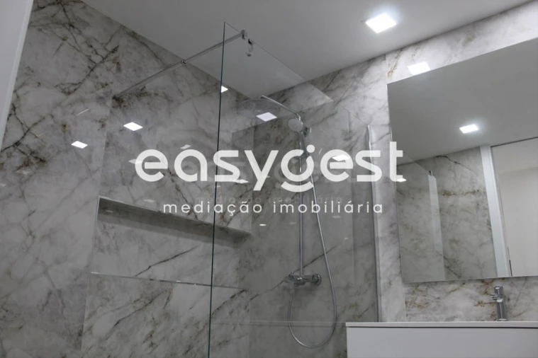 Apartamento T2 para Venda em Lagos (São Sebastião e Santa Maria) Foto 21
