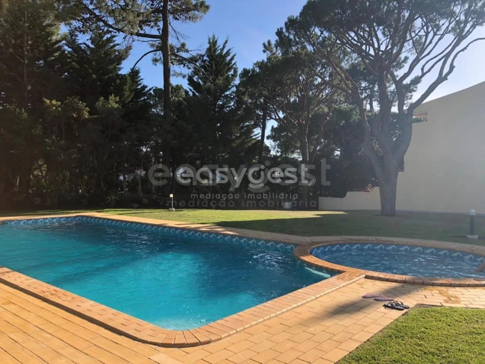 Moradia T2 para Venda em Quarteira Foto 6