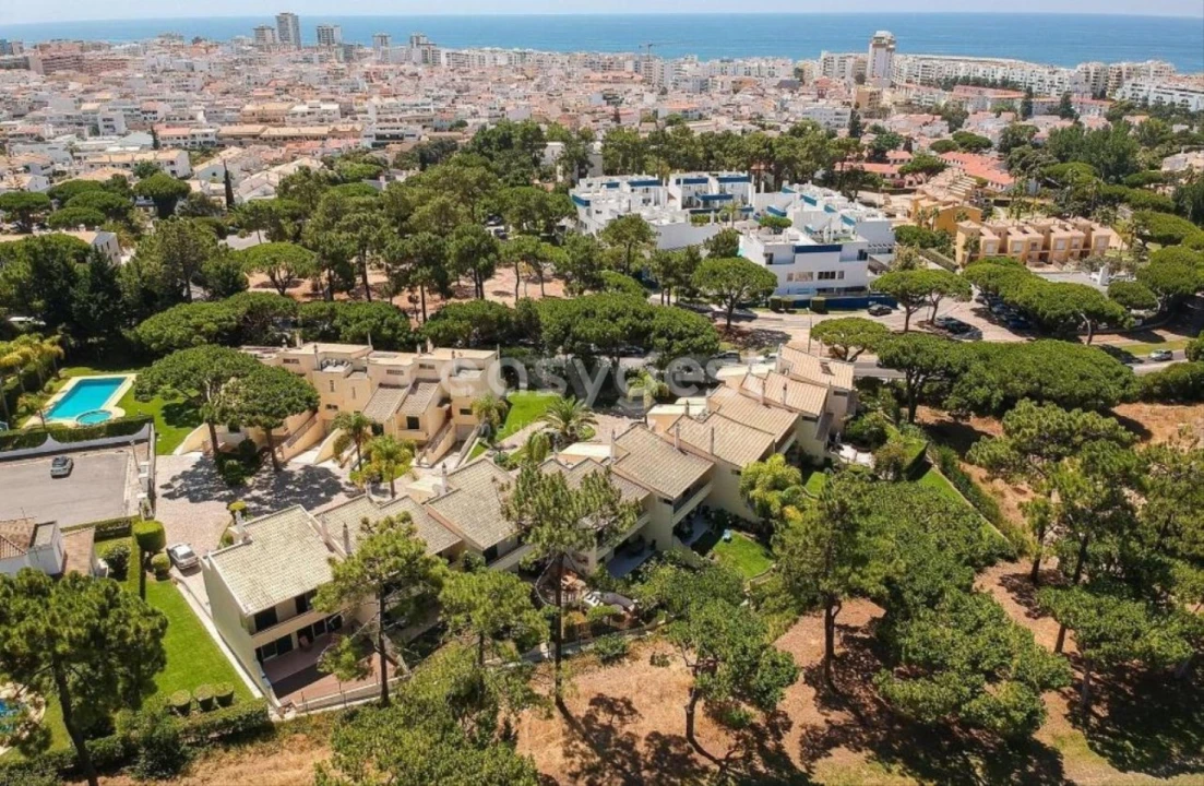 Moradia T2 para Venda em Quarteira Foto 20