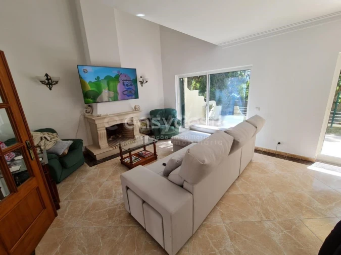 Moradia T2 para Venda em Quarteira Foto 18