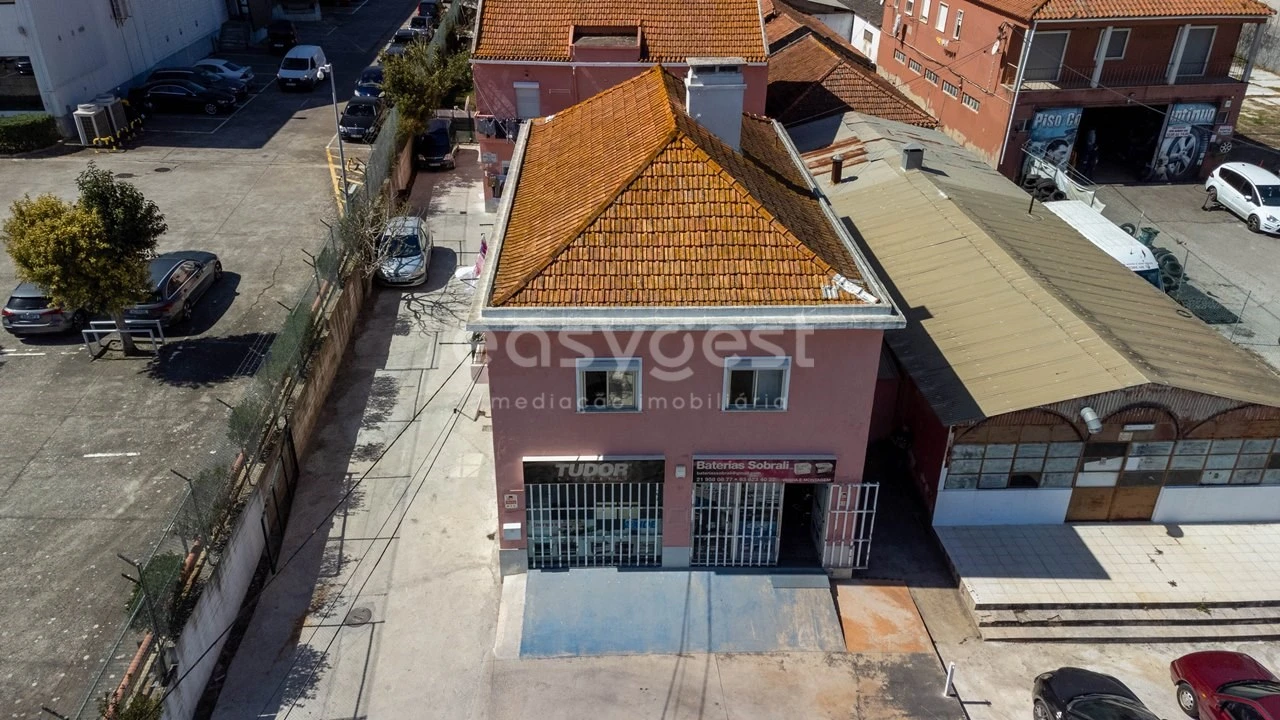 Terreno para Venda em Alverca do Ribatejo e Sobralinho Foto 1