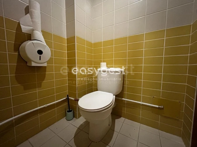 Armazém para Venda em Alverca do Ribatejo e Sobralinho Foto 11