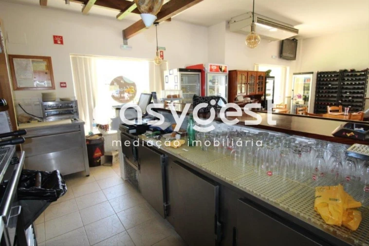 Negócio para Venda em Estômbar e Parchal Foto 10