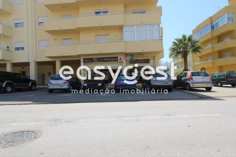 Negócio para Venda em Estômbar e Parchal Foto 17