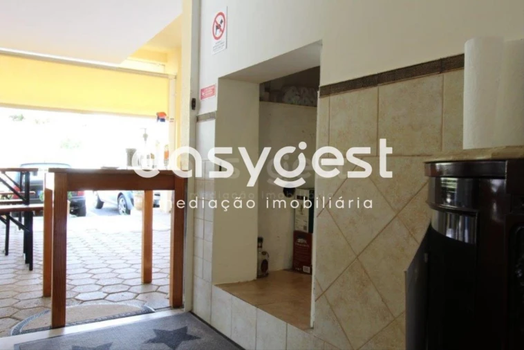 Negócio para Venda em Estômbar e Parchal Foto 27