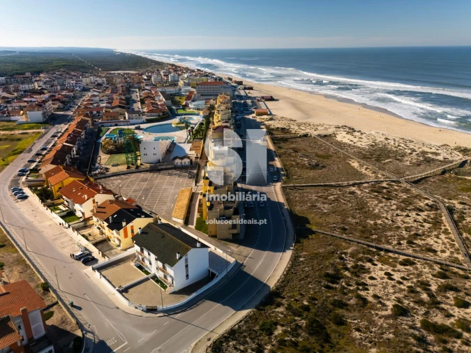Moradia T6 para Venda em Vieira de Leiria Foto 3