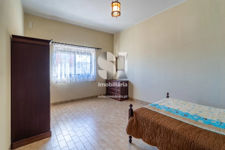 Moradia T6 para Venda em Vieira de Leiria Foto 11