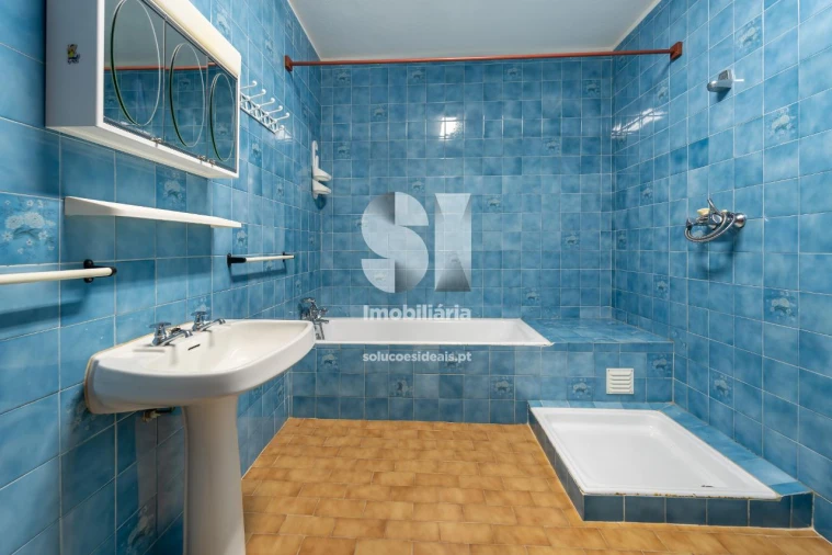 Moradia T6 para Venda em Vieira de Leiria Foto 38