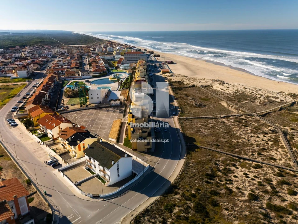 Moradia T6 para Venda em Vieira de Leiria Foto 3