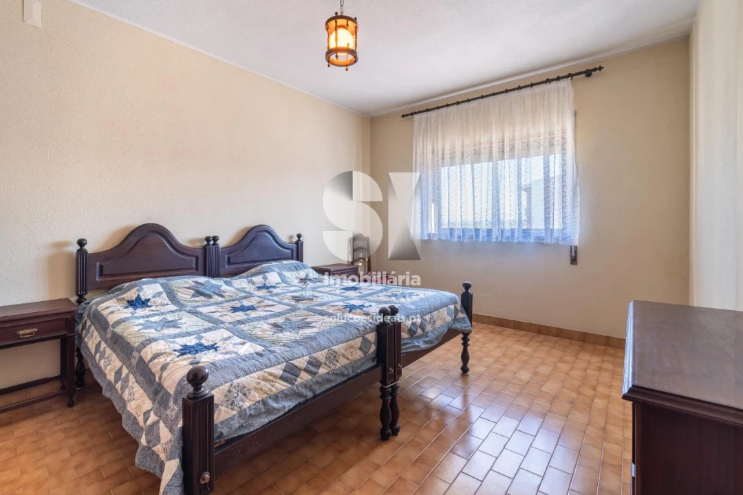 Moradia T6 para Venda em Vieira de Leiria Foto 31