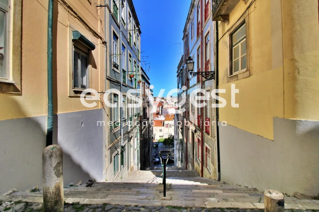 Prédio para Venda em Santa Maria Maior Foto 8