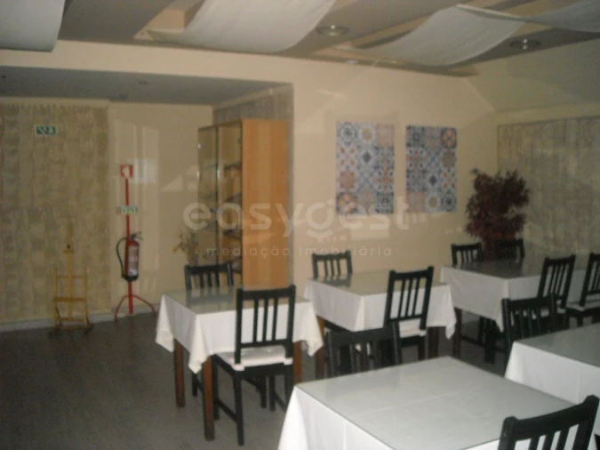 Loja para Venda em Alverca do Ribatejo e Sobralinho Foto 8