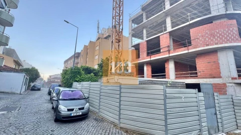 Apartamento T2 para Venda em Mafamude e Vilar do Paraíso
