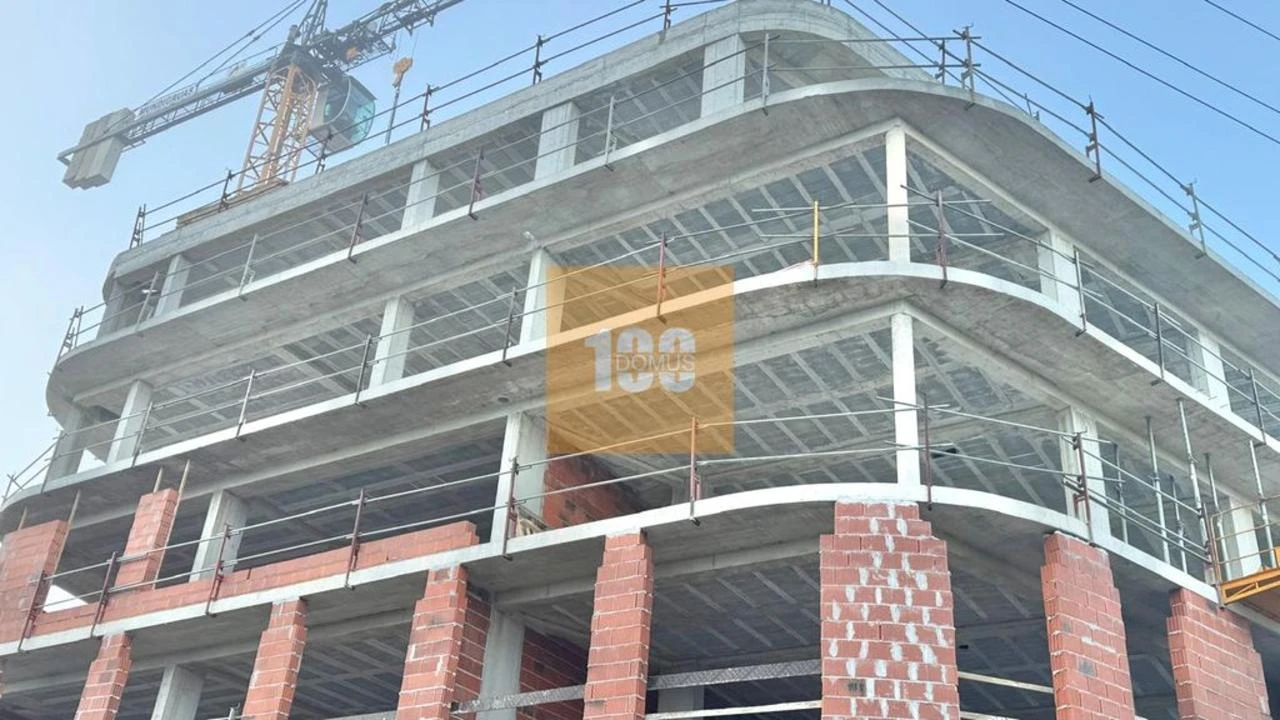 Apartamento T2 para Venda em Mafamude e Vilar do Paraíso Foto 31