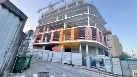 Apartamento T3 para Venda em Mafamude e Vilar do Paraíso