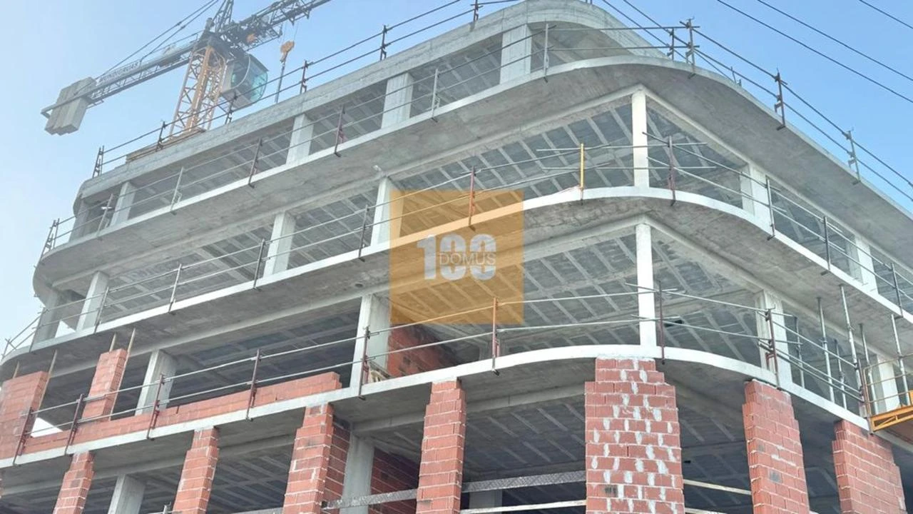 Apartamento T3 para Venda em Mafamude e Vilar do Paraíso Foto 31