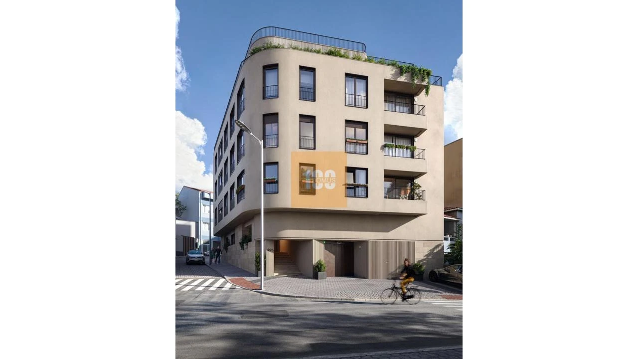 Apartamento T3 para Venda em Mafamude e Vilar do Paraíso Foto 2